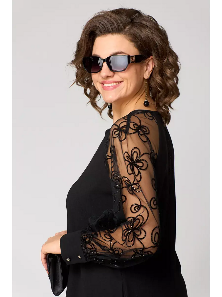 Arwen | Classic Lace Sleeve Dress