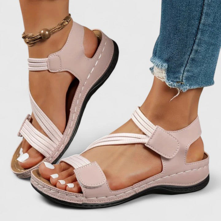 Seih™ | Sophisticated Sandals