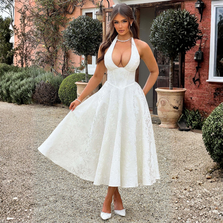 Greer™ - Chic Low Cut Sleeveless Open Back A-Line Halter Maxi Dress