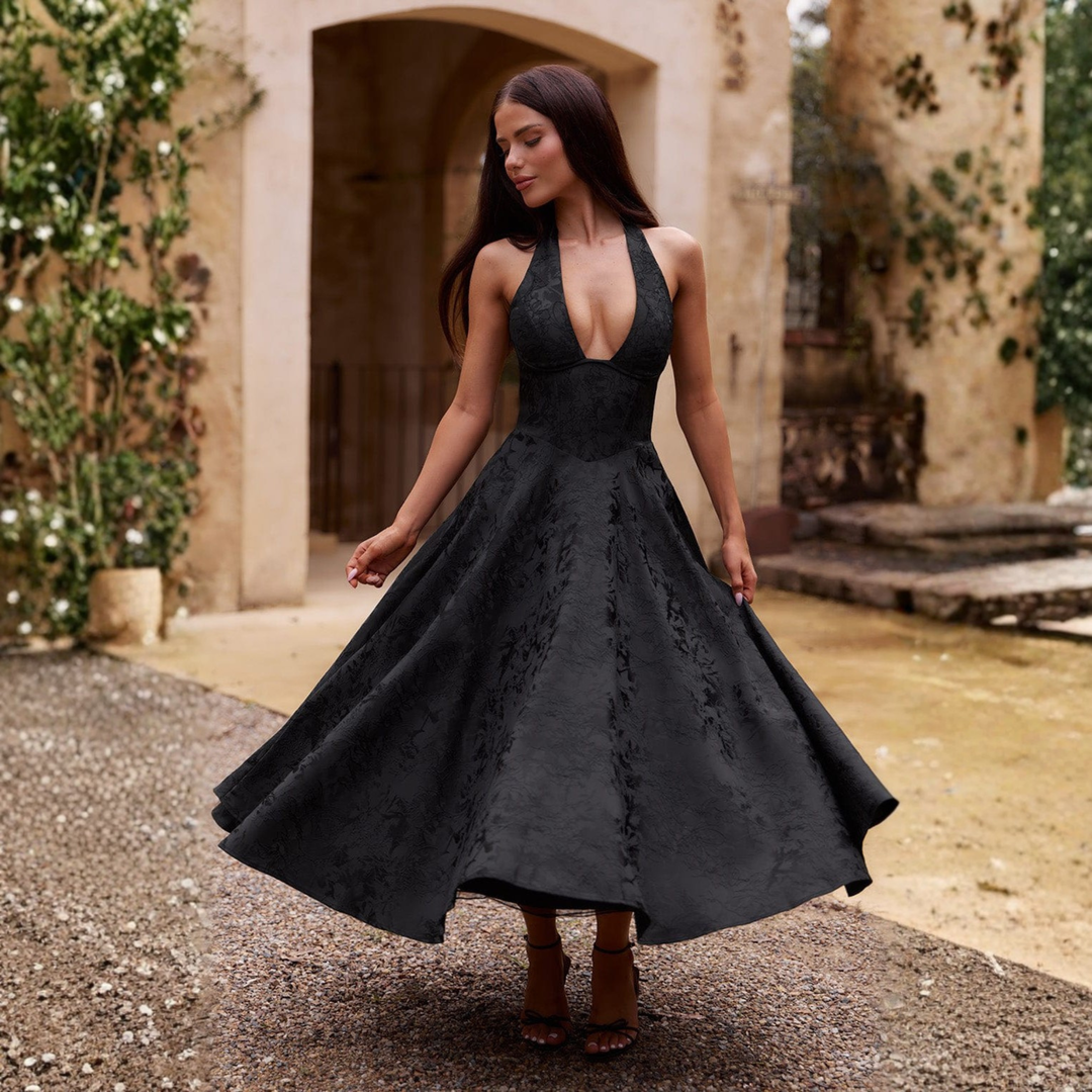 Greer™ - Chic Low Cut Sleeveless Open Back A-Line Halter Maxi Dress