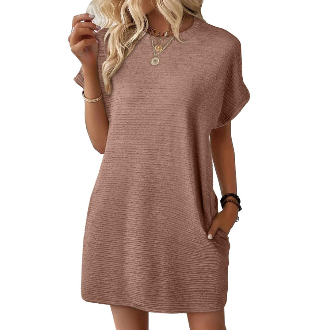Evressa | Minimal Round Neck Dress