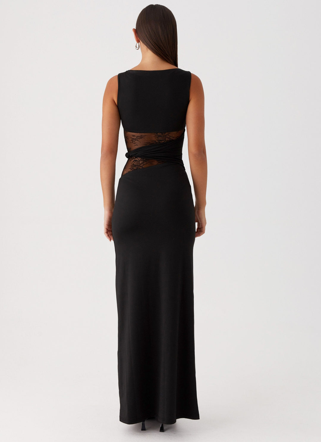 Averielle | Figure-Flattering Maxi Dress