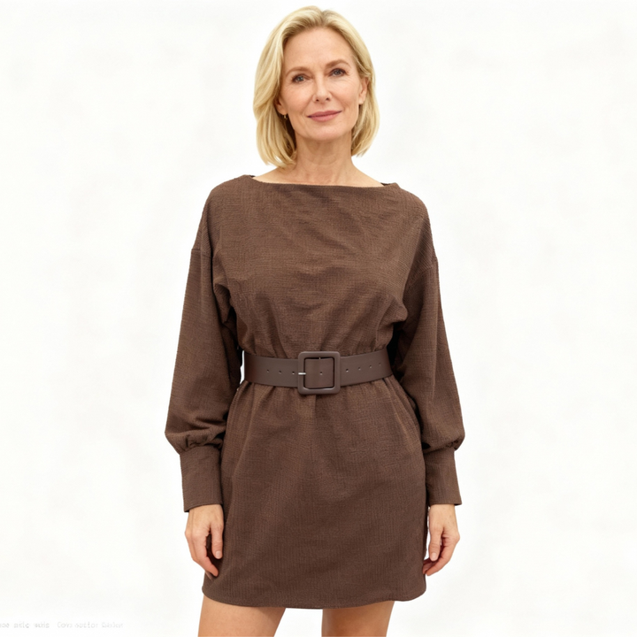 Noelle | Short Knit Dress With Belt