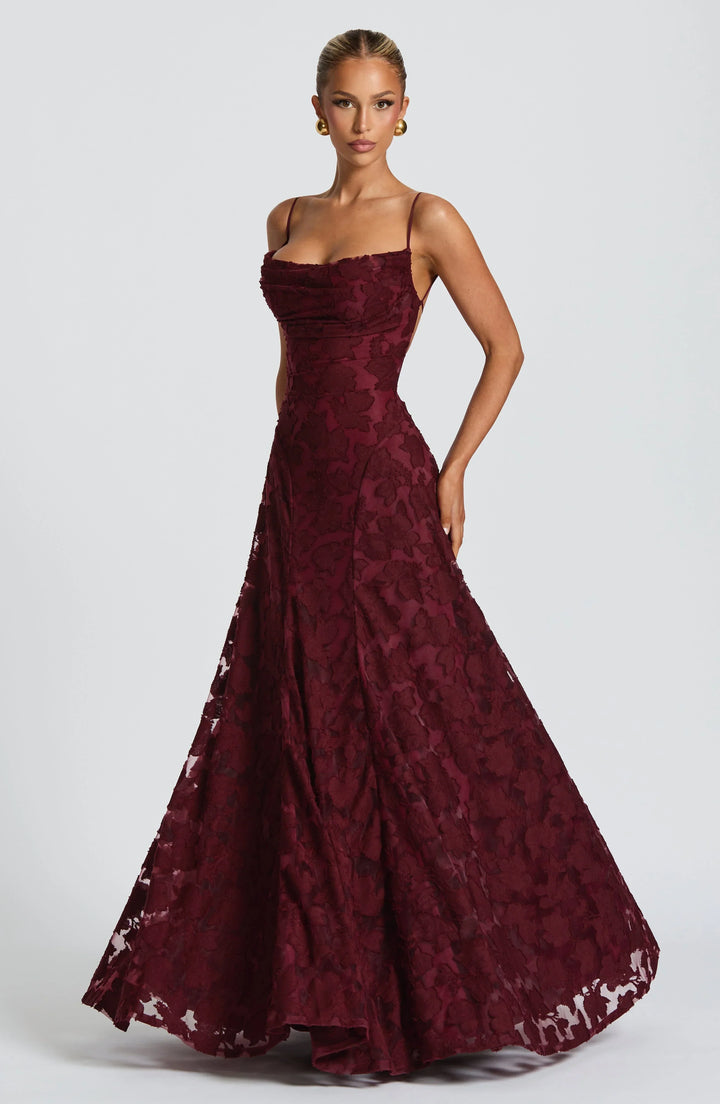 Melioraine | Elegant Flowing Maxi Dress